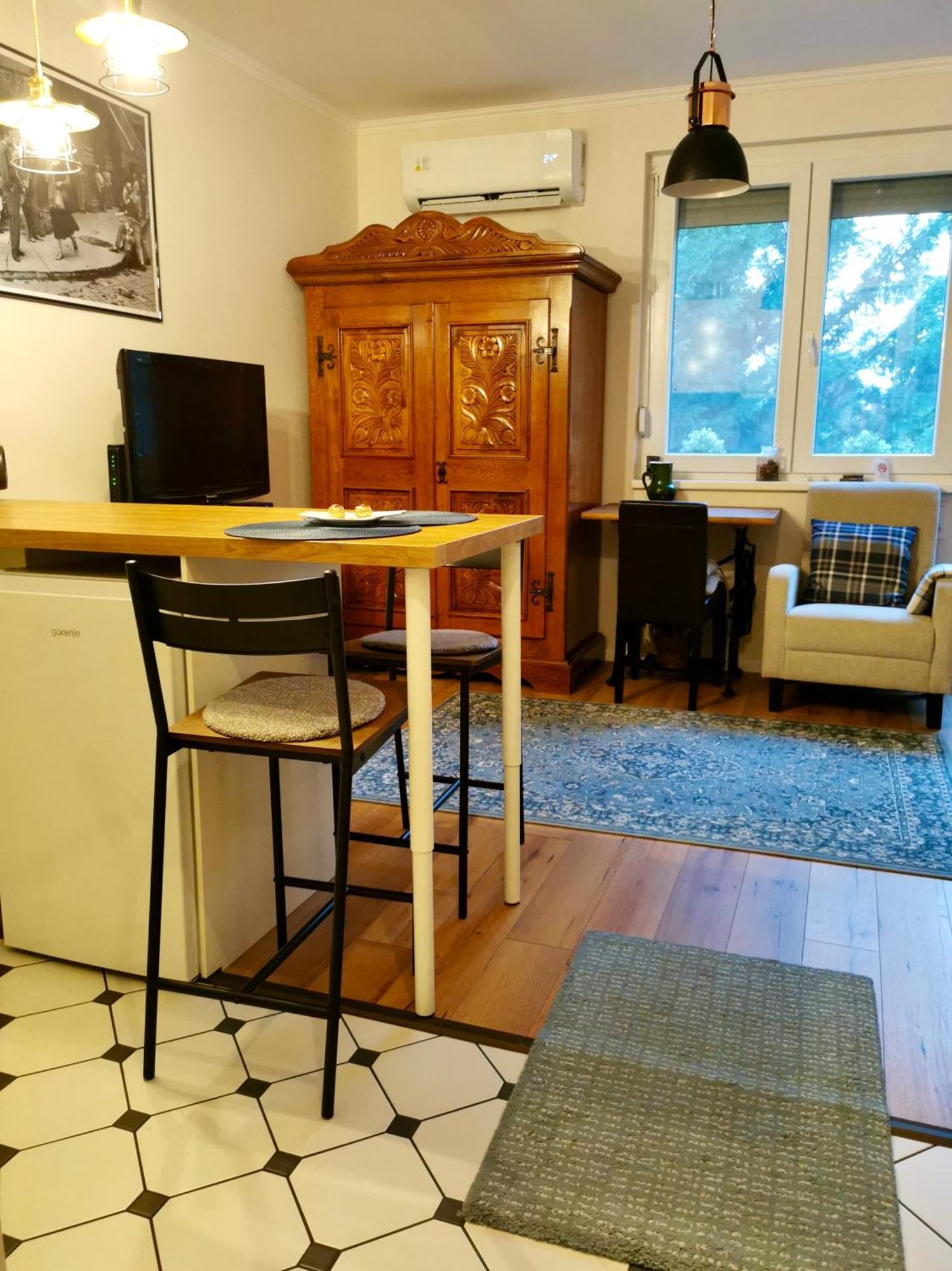 Mrs. Columbo'S Flat Lejlighed Budapest Eksteriør billede